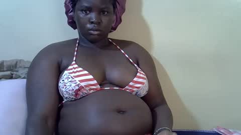 Snapshot of sexy_ebony20 chatting on 02.16.25 ebony online show from 02.16.25