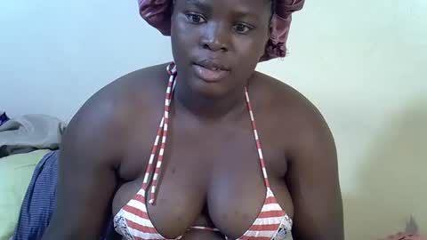 Snapshot of sexy_ebony20 chatting on 02.27.25 ebony online show from 02.27.25