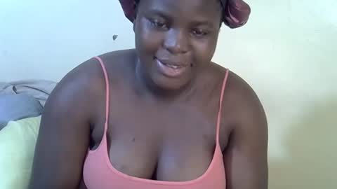 Snapshot of sexy_ebony20 chatting on 02.28.25 ebony online show from 02.28.25