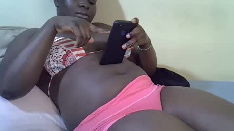 Snapshot of sexy_ebony20 chatting on 03.02.25 ebony online show from 03.02.25