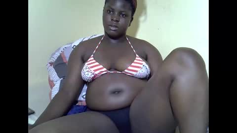 Snapshot of sexy_ebony20 chatting on 09.21.25 ebony online show from 09.21.25