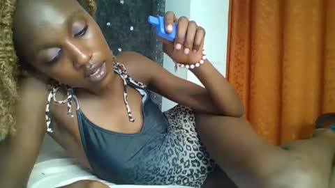 sexy_ebony_nica online show from 01.31.25