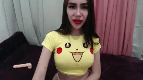 Snapshot of sexy_emily92 chatting on 01.20.25 sexy_emily92 online show from 01.20.25