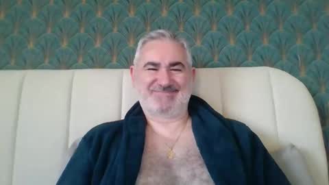 Antonio online show from 04.20.26