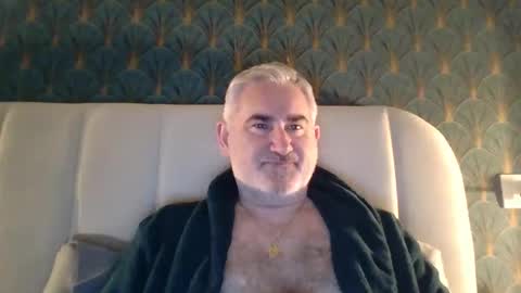 Antonio online show from 05.04.26