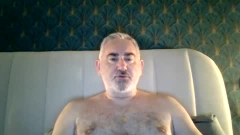 Antonio online show from 06.05.26