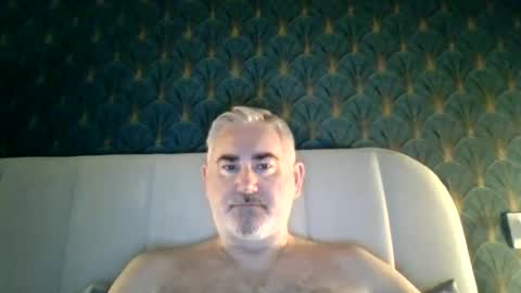 Antonio online show from 06.10.26