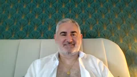 Antonio online show from 06.19.26