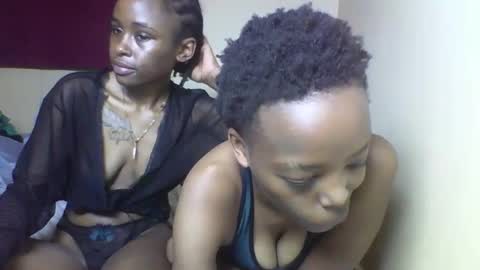 Snapshot of sexy_kaly chatting on 09.13.25 Sexy kaly online show from 09.13.25