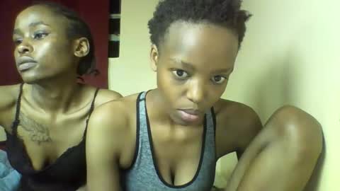 Snapshot of sexy_kaly chatting on 09.18.25 Sexy kaly online show from 09.18.25