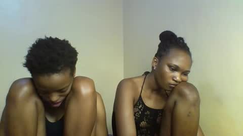 Snapshot of sexy_kaly chatting on 10.20.25 Sexy kaly online show from 10.20.25