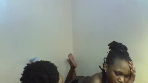 Snapshot of sexy_kaly chatting on 10.25.25 Sexy kaly online show from 10.25.25