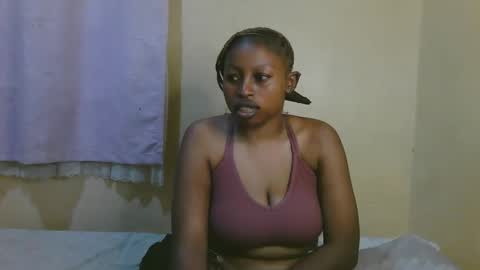 Snapshot of sexy_latasha chatting on 05.31.26 sexy_latasha online show from 05.31.26
