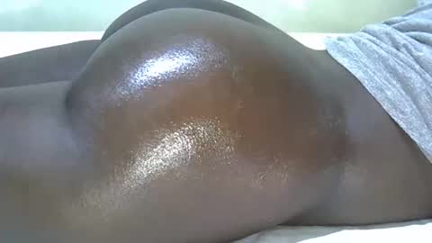 Snapshot of sexy_loner07 chatting on 02.17.26 Loner online show from 02.17.26