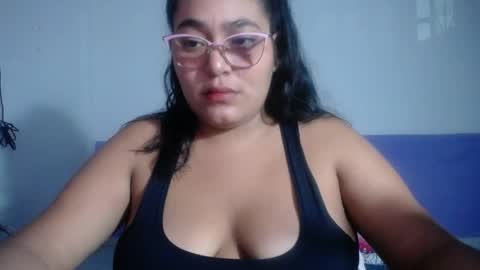 Snapshot of sexy_love_15 chatting on 05.27.26 SIRENA LOVE online show from 05.27.26