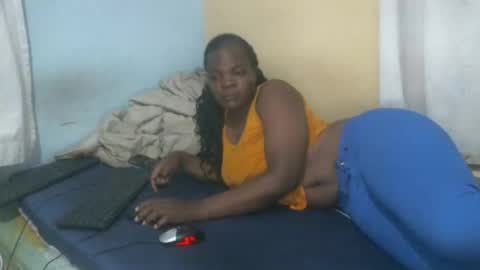 sexy_lunah online show from 12.08.24