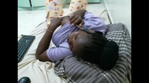 sexy_lunah online show from 02.09.25