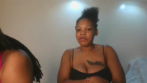 sexy_lyna online show from 02.17.26