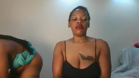 sexy_lyna online show from 02.27.26