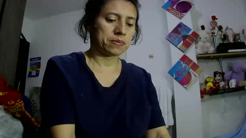 Snapshot of sexy_mary_69 chatting on 03.22.26 Mary online show from 03.22.26