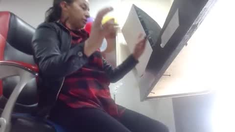 MARIPOSA online show from 10.14.25