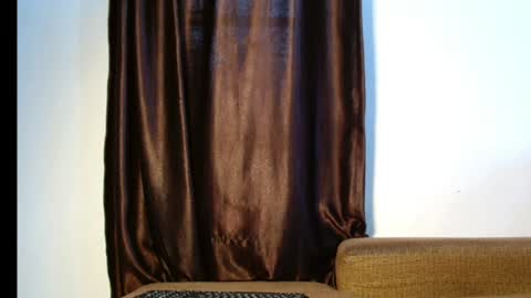 Snapshot of sexy_maureen chatting on 06.19.26 maggi online show from 06.19.26