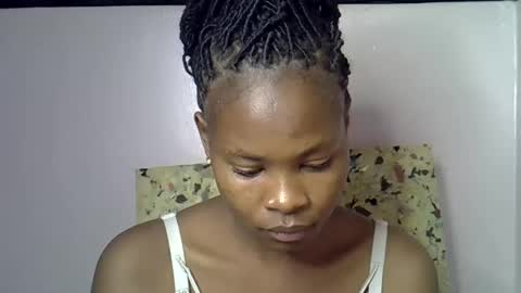 Snapshot of sexy_molyne chatting on 02.19.26 Molyne online show from 02.19.26