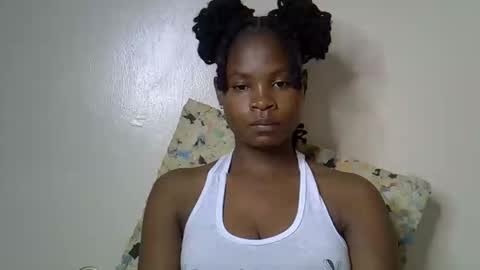 Snapshot of sexy_molyne chatting on 03.11.26 Molyne online show from 03.11.26