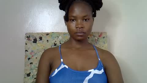 Snapshot of sexy_molyne chatting on 03.16.26 Molyne online show from 03.16.26