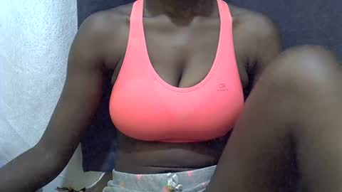 sexy_peach4 online show from 06.17.26