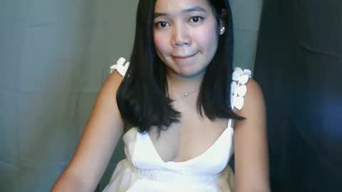 sexy_pearl1 online show from 12.05.25