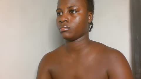 sexy_petitqueen online show from 02.26.26