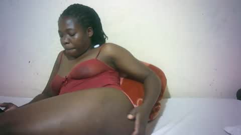 Snapshot of sexy_sandrah chatting on 11.23.25 sexy_sandrah online show from 11.23.25