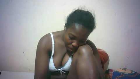 Snapshot of sexy_sandrah chatting on 11.27.25 sexy_sandrah online show from 11.27.25