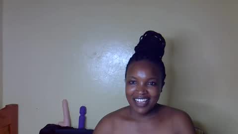 sexy_sazii online show from 10.20.25