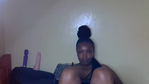 sexy_sazii online show from 10.24.25