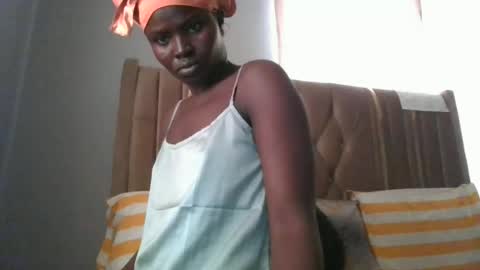 Snapshot of sexy_veena chatting on 06.30.26 sexy_veena online show from 06.30.26