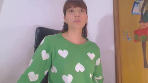 Snapshot of sexy_venus_sexy chatting on 02.13.26 venus online show from 02.13.26