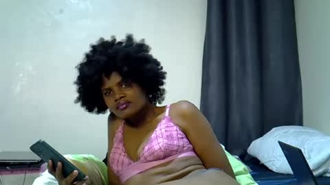 Snapshot of sexy_vero01 chatting on 06.19.26 sexy_vero01 online show from 06.19.26