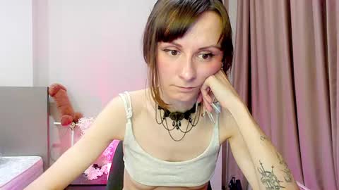 Mandy Green online show from 06.10.26