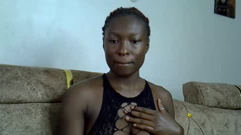 Im Zola online show from 04.25.26