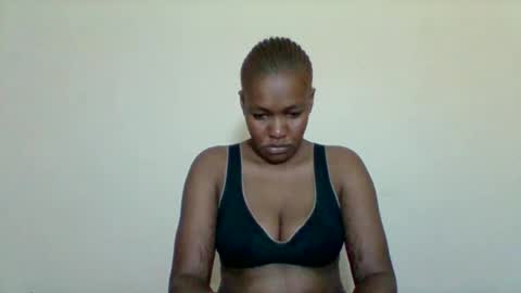 Snapshot of sexyapple2002 chatting on 02.22.26 sexyapple2002 online show from 02.22.26