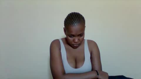 Snapshot of sexyapple2002 chatting on 03.03.26 sexyapple2002 online show from 03.03.26