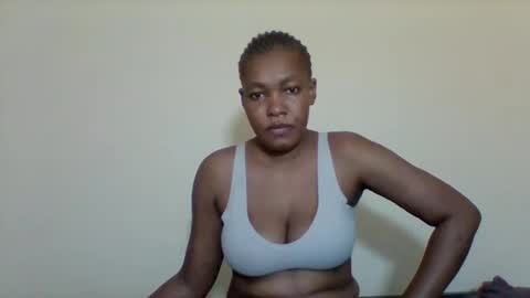 Snapshot of sexyapple2002 chatting on 03.08.26 sexyapple2002 online show from 03.08.26