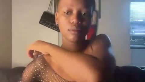 Snapshot of sexyasszeeee chatting on 02.24.26 sexyasszeeee online show from 02.24.26