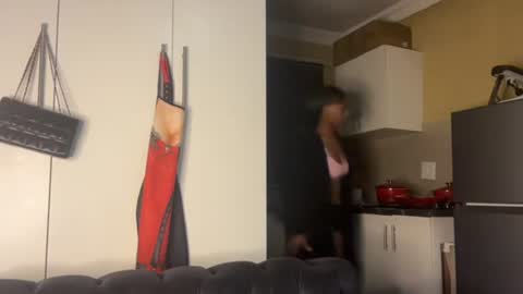 Snapshot of sexyasszeeee chatting on 03.12.26 sexyasszeeee online show from 03.12.26