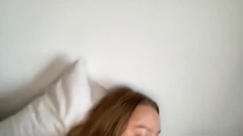 Snapshot of sexyayo666 chatting on 10.04.25 ALAYA  online show from 10.04.25