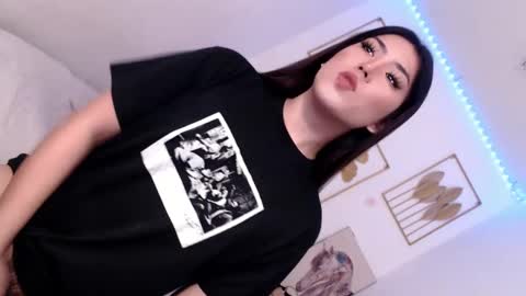 Lexie online show from 12.19.24