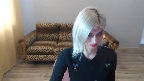 sexybeatriice online show from 12.29.24