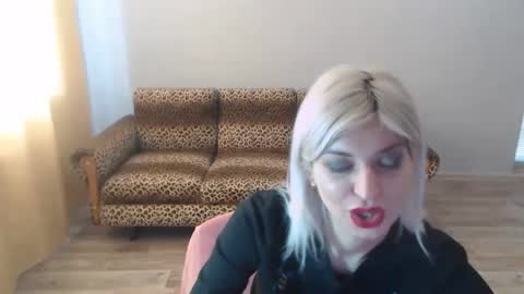 sexybeatriice online show from 01.04.25